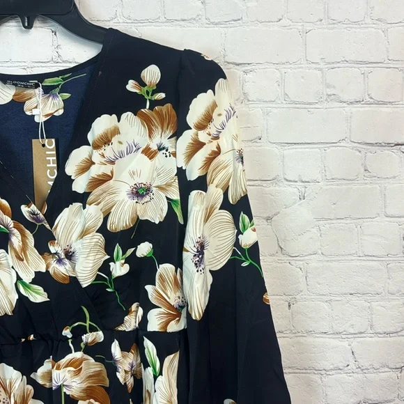 BloomChic Navy Floral Surplice Neck Lantern Sleeve Pocket Dress Size Large 12 - Picture 3 of 7